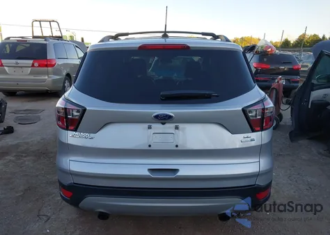 2017 Ford Escape Se z USA, uszkodzony, nr VIN 1FMCU9GD1HUB94858